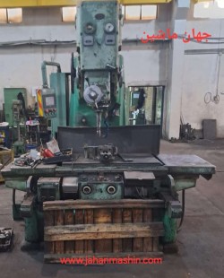 جیک بورینک خط کش دار انور تور -
میز بزرگ -
 وزن هفت تن
(اطلاعات ثبت شده از سایت جهان ماشین میباشد(www.jahanmashin.com ))