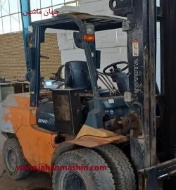 لیفتراک تویوتا 4 تن 7Fجفت چرخ - دکل 5 متر-  ساخت 2012 - موتور ردیفی-((www.jahanmashin.com(اطلاعات ثبت شده از سایت جهان ماشین میباشد)